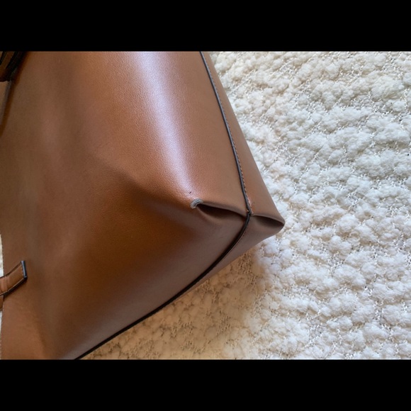 ON HOLD!!!‼️FINALE PRICE‼️Purse 👜 - Picture 3 of 8